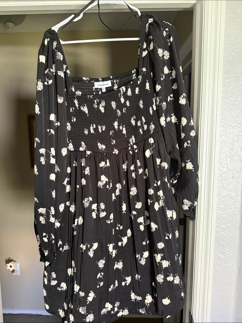 Women’s Black Floral Smocked  with Puff Sleeves